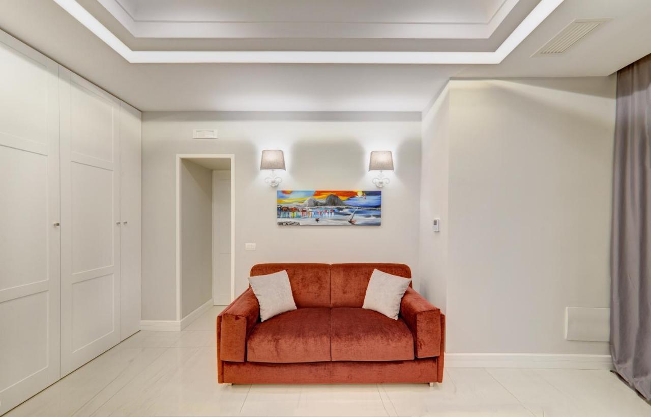 Appartement S&T Luxury House In Plebiscito Square à Naples Extérieur photo