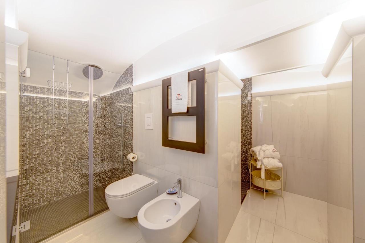 Appartement S&T Luxury House In Plebiscito Square à Naples Extérieur photo